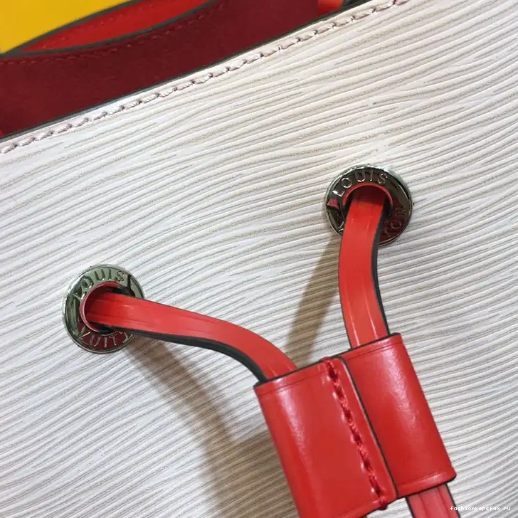 Fashionrep Bags 204B570034 LV 0821